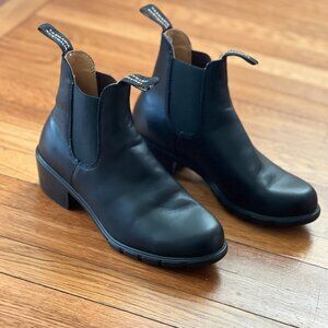 Blundstone 1671 heeled black boots Sz 9.5